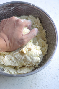 北方特色美食之肥肠小面做法图解15)
