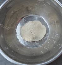 美味的油泼面做法图解2)