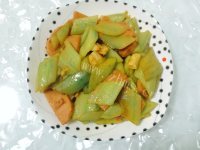 家常菜黄瓜炒火腿