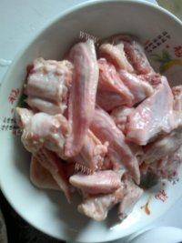 美味的红烧鸭翅做法图解1)