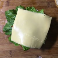自制牛肉汉堡包做法图解25)