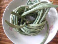 「DIY美食」凉拌豇豆做法图解1)