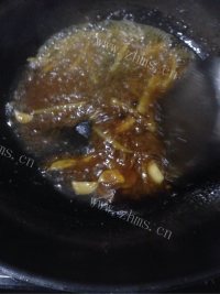 五味俱全的酸菜鱼做法图解4)