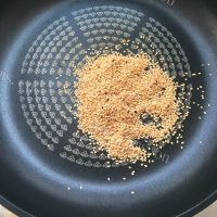 好吃的五仁玫瑰月饼做法图解5)