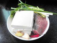 家常菜豆花牛肉做法图解1)