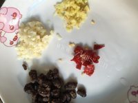 喷香的豉汁蒸排骨做法图解2)