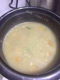 美味葱香南瓜粥做法图解5)