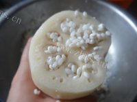 美味的糯米藕做法图解3)