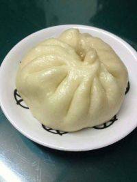 自己做的鲜肉包