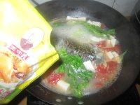 美美厨房之鲫鱼豆腐汤做法图解10)