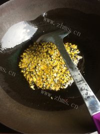 家常菜酸豇豆炒肉末做法图解5)