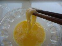 酥炸鱿鱼圈做法图解4)