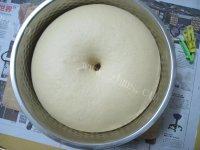 鲜香的葱花卷做法图解2)