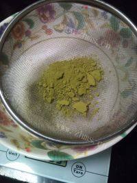 适中的抹茶戚风蛋糕做法图解3)