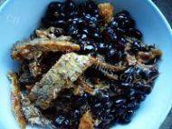 自制豆豉鲮鱼油麦菜的做法图解二