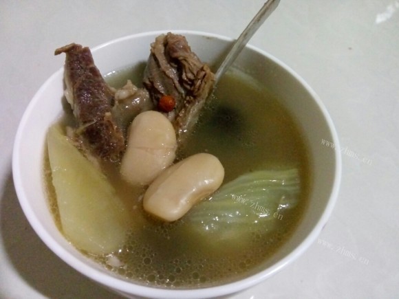 特下饭的滋补羊肉汤