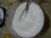 家庭版电饭煲蛋糕做法图解3)