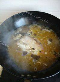 美味的鲫鱼豆腐汤做法图解6)