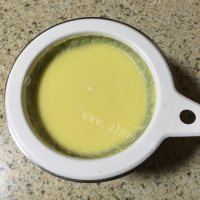 香气浓郁的芒果千层蛋糕做法图解8)