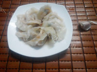鲜美马蹄猪肉馅水饺做法图解6)