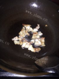 家常菜西兰花炒五花肉做法图解4)
