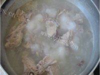 猪骨炖豆角做法图解6)