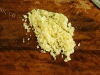 美味蒜蓉蒸金针菇做法图解2)