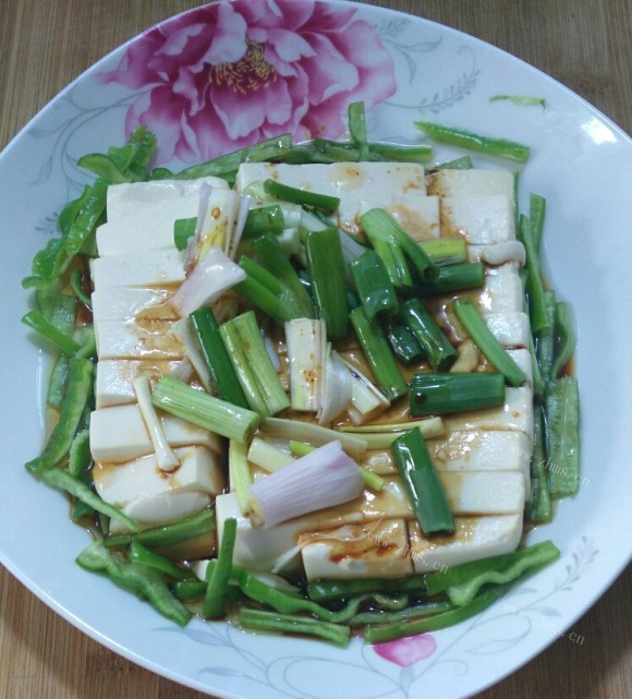 好吃的小葱拌豆腐