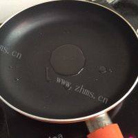 五彩奥尔良火腿炒饭做法图解4)