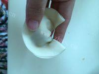 口感不错的元宝饺子做法图解6)