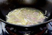 双色枸杞笋丝豆腐肉糜做法图解7)