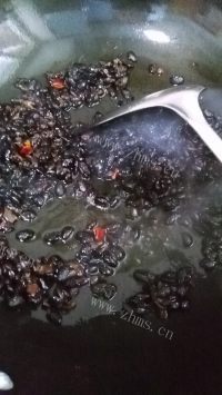 自制香菇酱做法图解5)