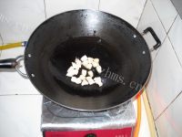 好吃的砂锅茭白炖肉做法图解8)