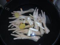 色香味俱全的虎皮鸡爪做法图解2)