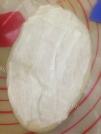 超软的汤种法柔软餐包做法图解14)