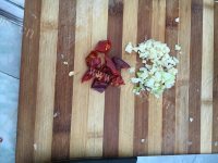 特色美食凉拌海带丝做法图解1)