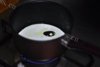 好吃的巴西芝士面包做法图解3)