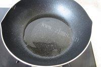 色味俱佳的番茄大虾做法图解7)