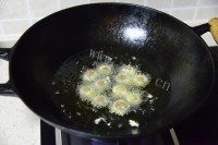 可口胡香辣青花椒鱼做法图解7)