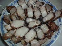 让人怀念的梅菜扣肉做法图解7)