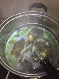 美味的鱼丸汤做法图解4)