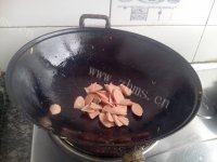 回味无穷的火腿肠炒黄瓜做法图解5)