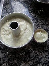 自制抹茶戚风做法图解13)