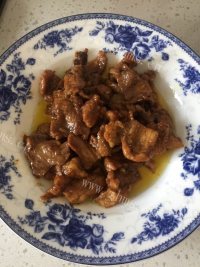 家庭版黑胡椒炒肉做法图解8)
