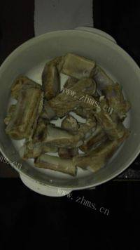 美味的粉蒸排骨做法图解3)