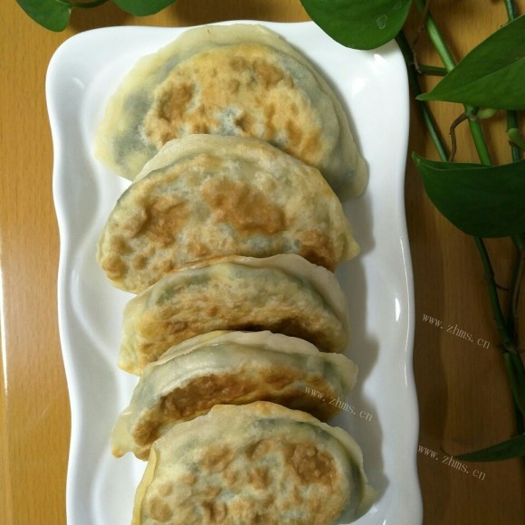 美味营养的韭菜盒子