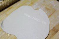 「念念不忘」油饼做法图解10)