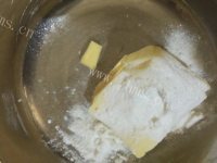 自制鲜奶雪露面包做法图解18)