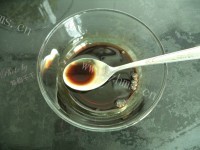美味的白灼金针菇做法图解4)