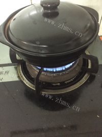 热腾腾的卤鸭子做法图解4)